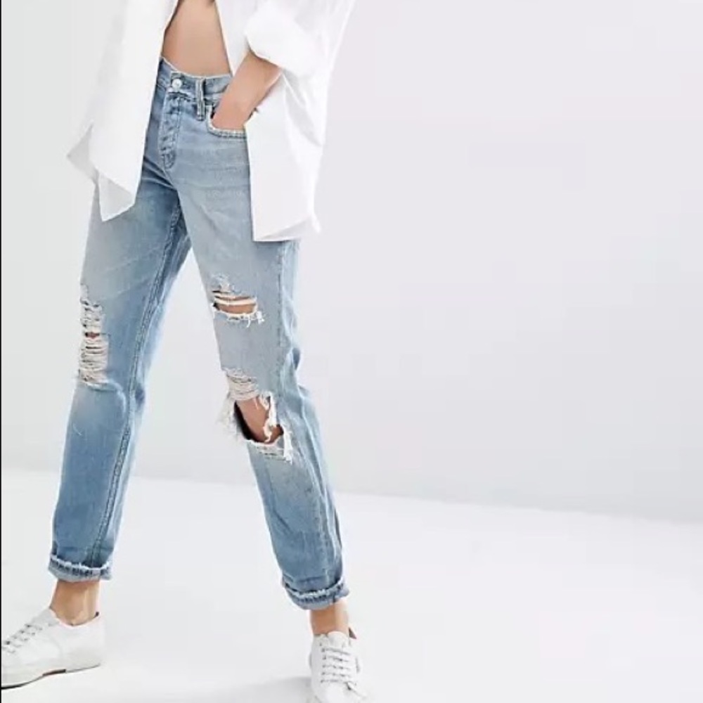 Pale Wash Ripped Front Boyfriend Jeans